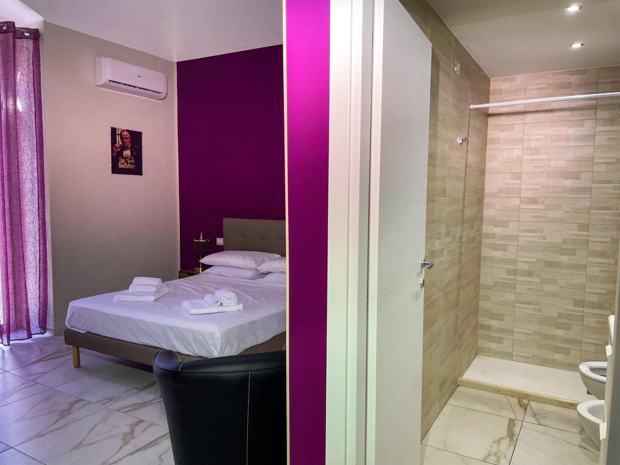 Louma Rooms Бари Екстериор снимка
